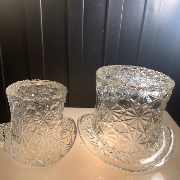 Fenton Top Hats Button's and Daisy's - Picture 7 of 8